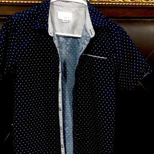 Boys 10 medium casual shirt.